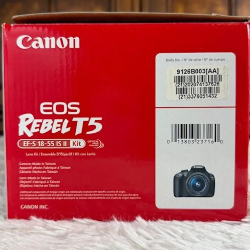 Canon EOS Rebel T5 DSLR Digital Camera + Storage Bag + Accessories Bundle